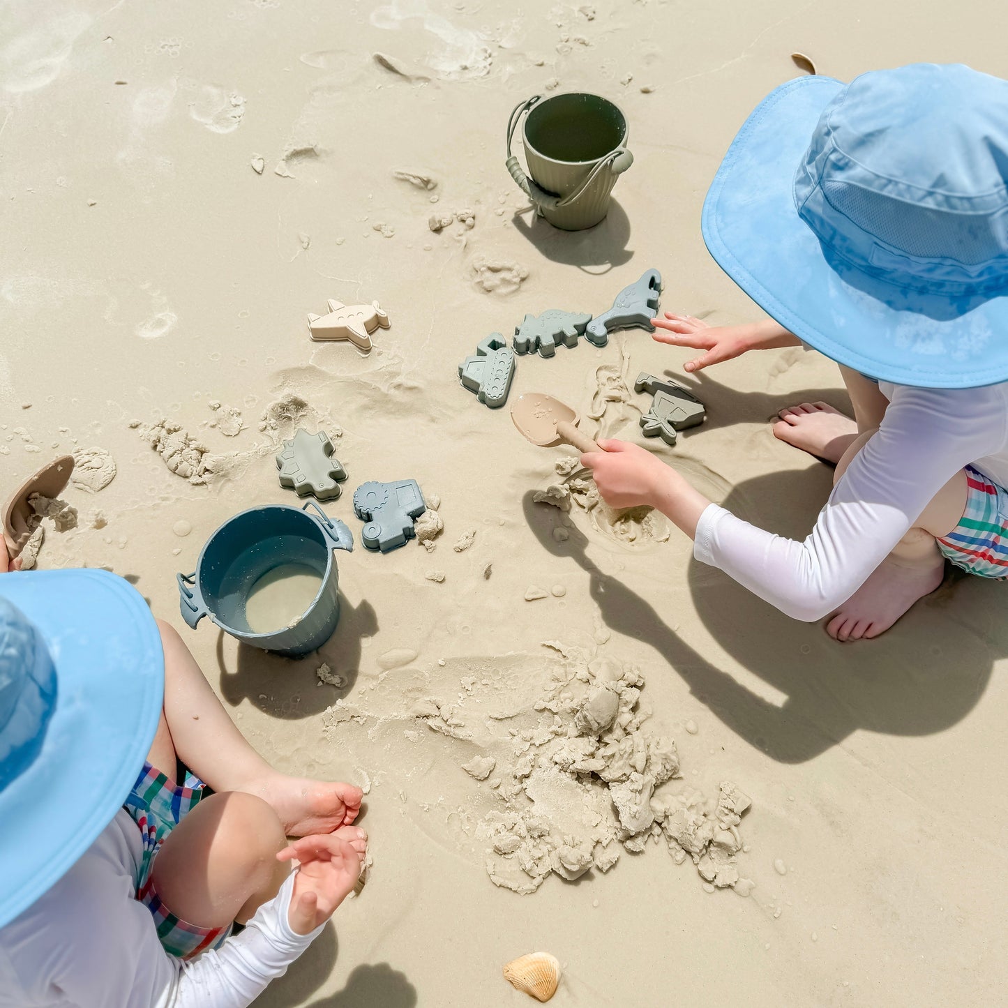 Brayden Silicone Beach Toy Set