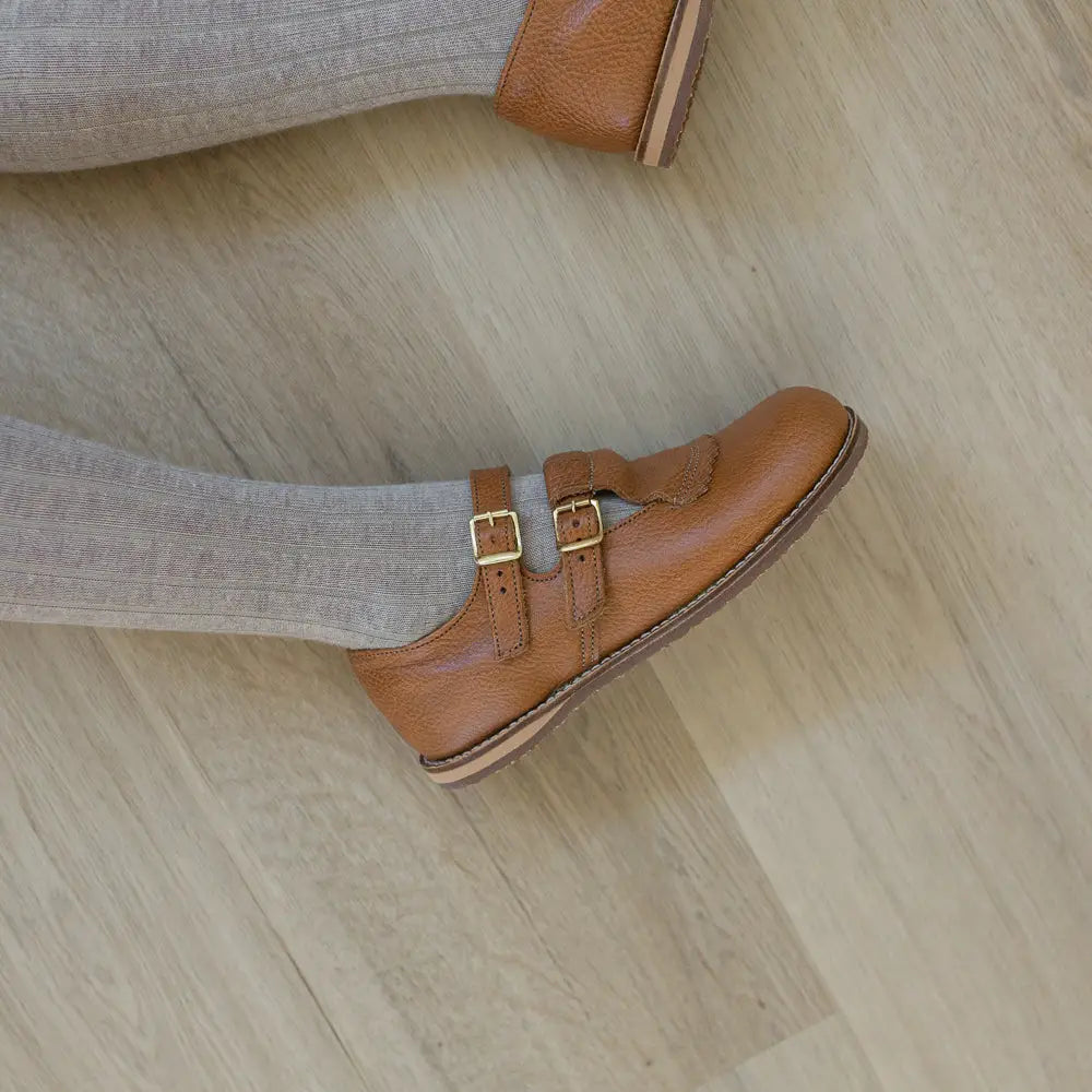 Kiltie T-Strap - Cognac